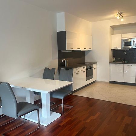 Residence Garden Tower S Balkonem, Garaz Praga Exterior foto